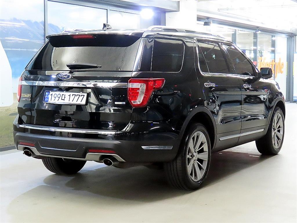 Ford Explorer - Vista 4