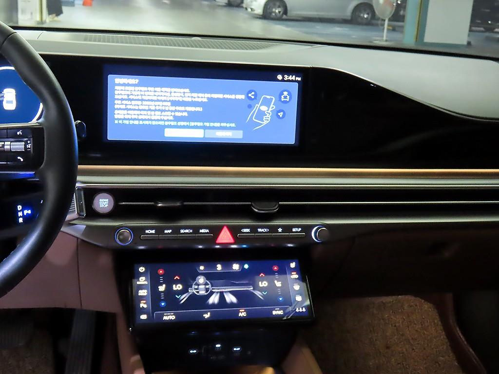 HYUNDAI Grandeur - Vista 11