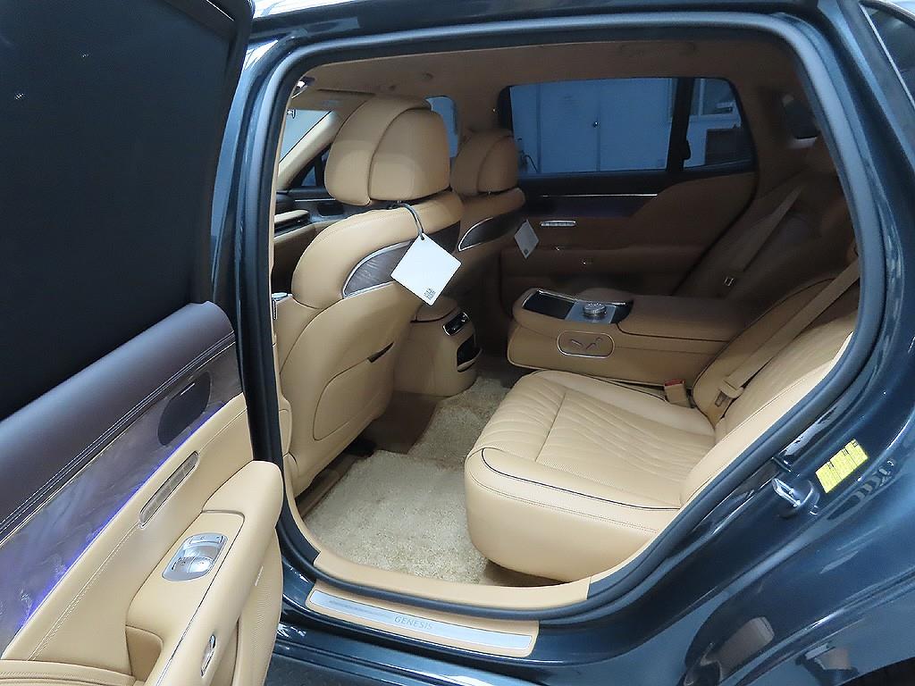 Genesis G90 2025 Verde - Importación desde Corea - HF Imports Iquique - Foto 8