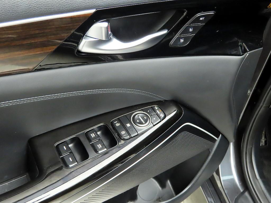 KIA K7 - Vista 11