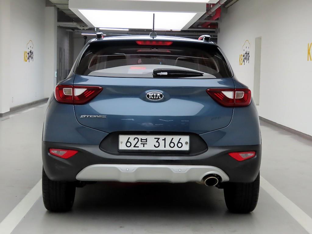 KIA Stonic - Vista 3