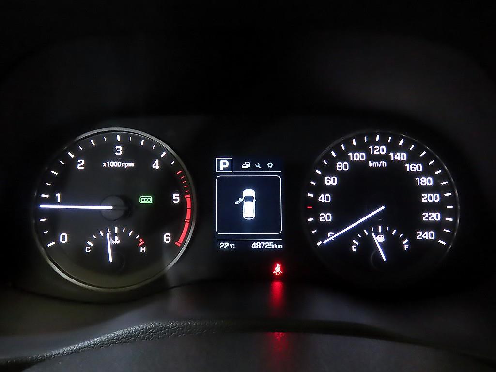 HYUNDAI Tucson - Vista 9
