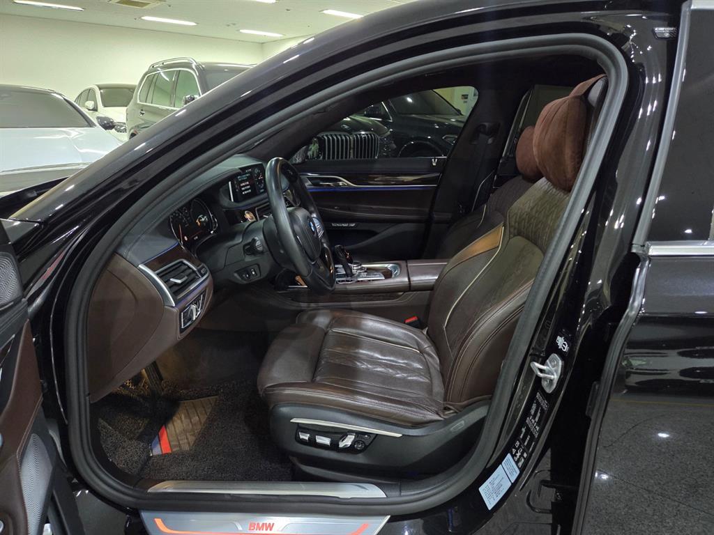 BMW 7 Series - Vista 6