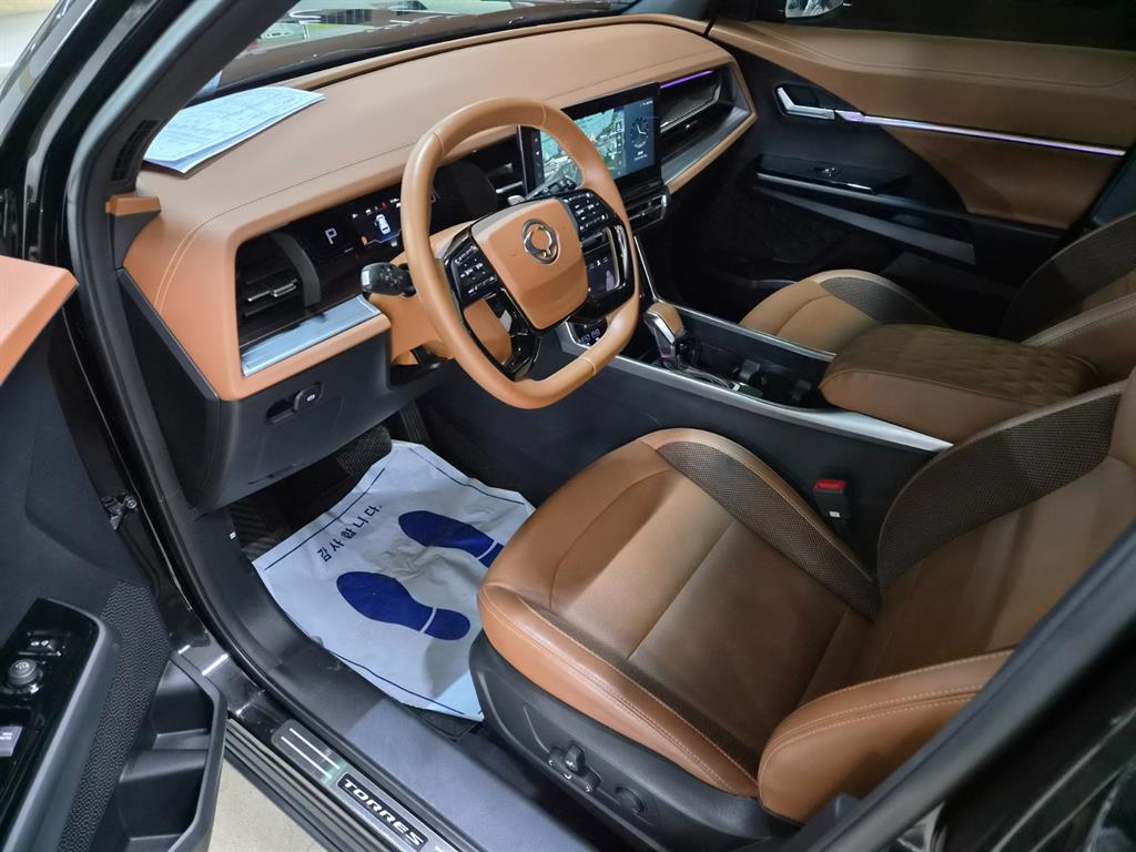 Ssangyong Torres - Vista 12