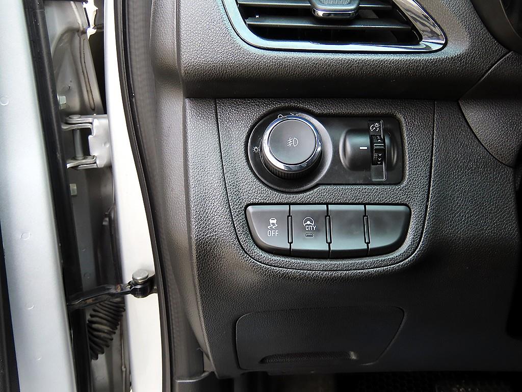 Chevrolet Spark - Vista 12