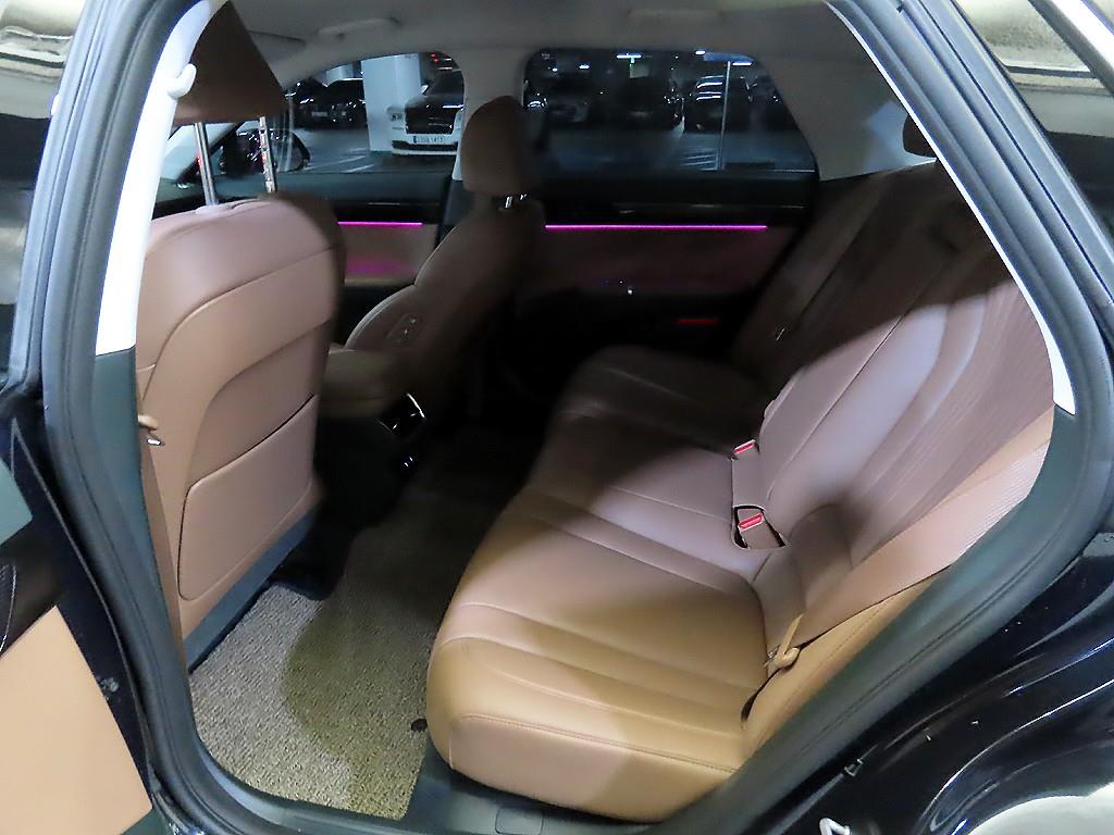 HYUNDAI Grandeur - Vista 7