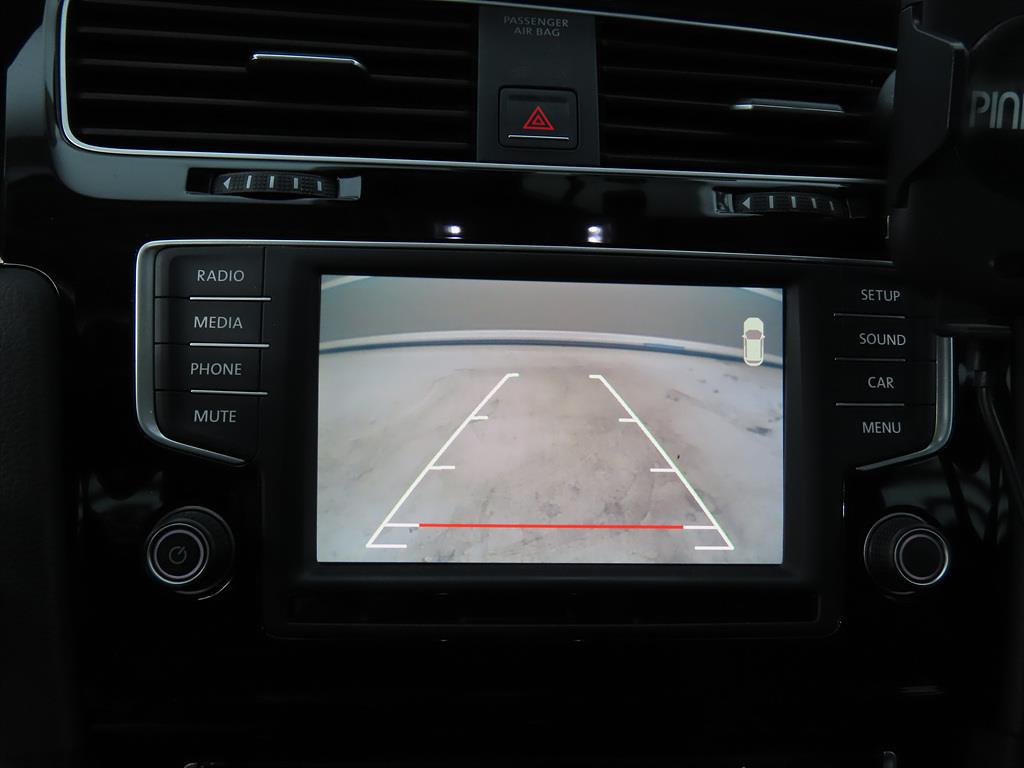 Volkswagen Golf - Vista 12