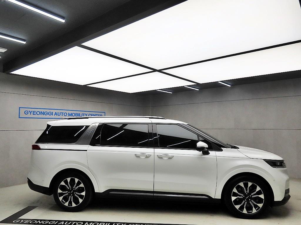 KIA Carnival - Vista 2
