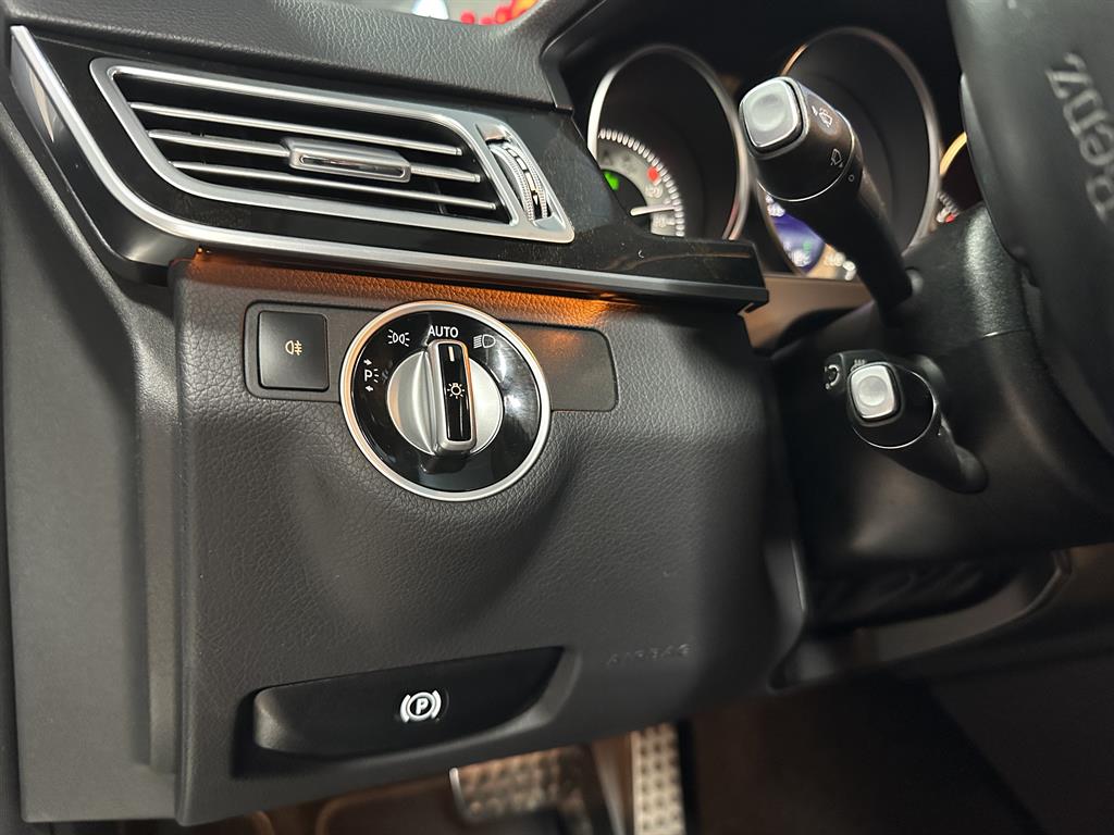 Mercedes Benz E class 2015 Negro - Importación desde Corea - HF Imports Iquique - Foto 14