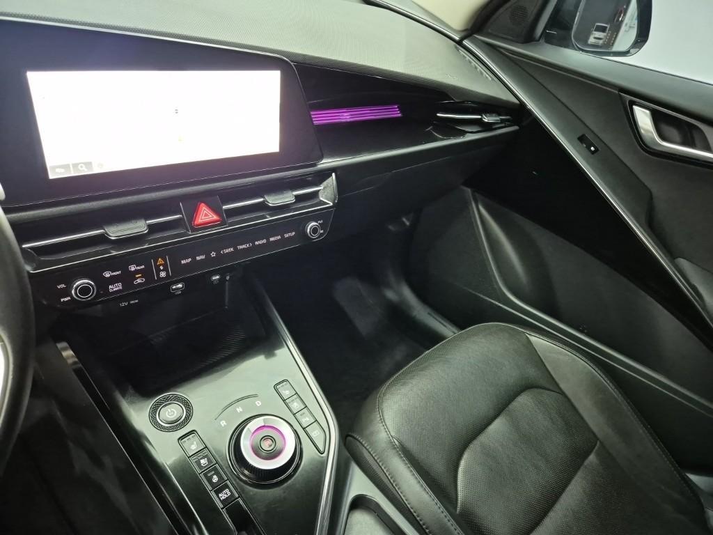 KIA Niro - Vista 10