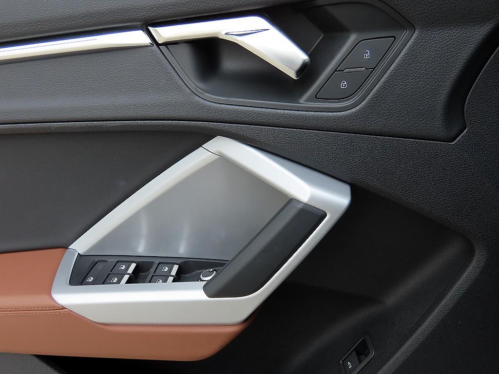 Audi Q3 - Vista 11