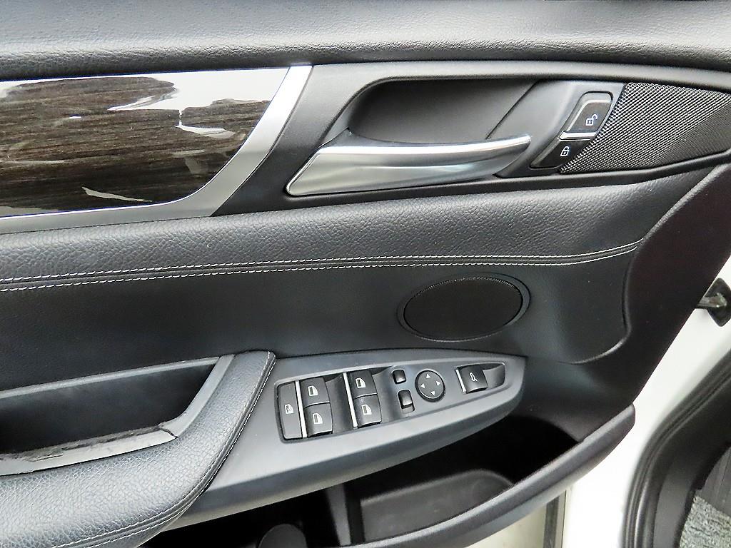 BMW X4 - Vista 11