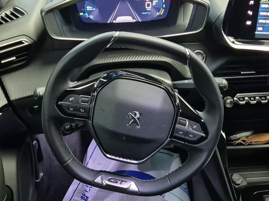 Peugeot 2008 - Vista 9