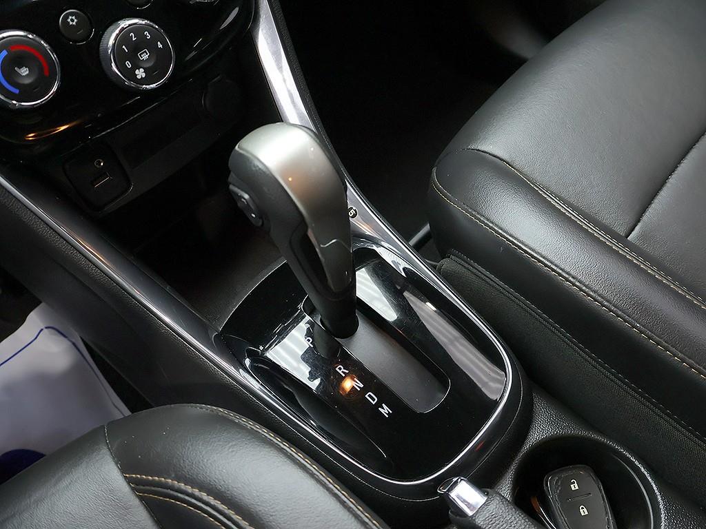 Chevrolet Trax 2019 Blanco - Importación desde Corea - HF Imports Iquique - Foto 10