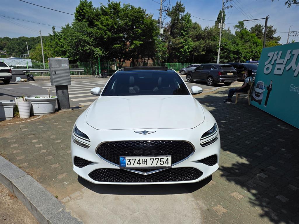 Genesis G70 - Vista 2