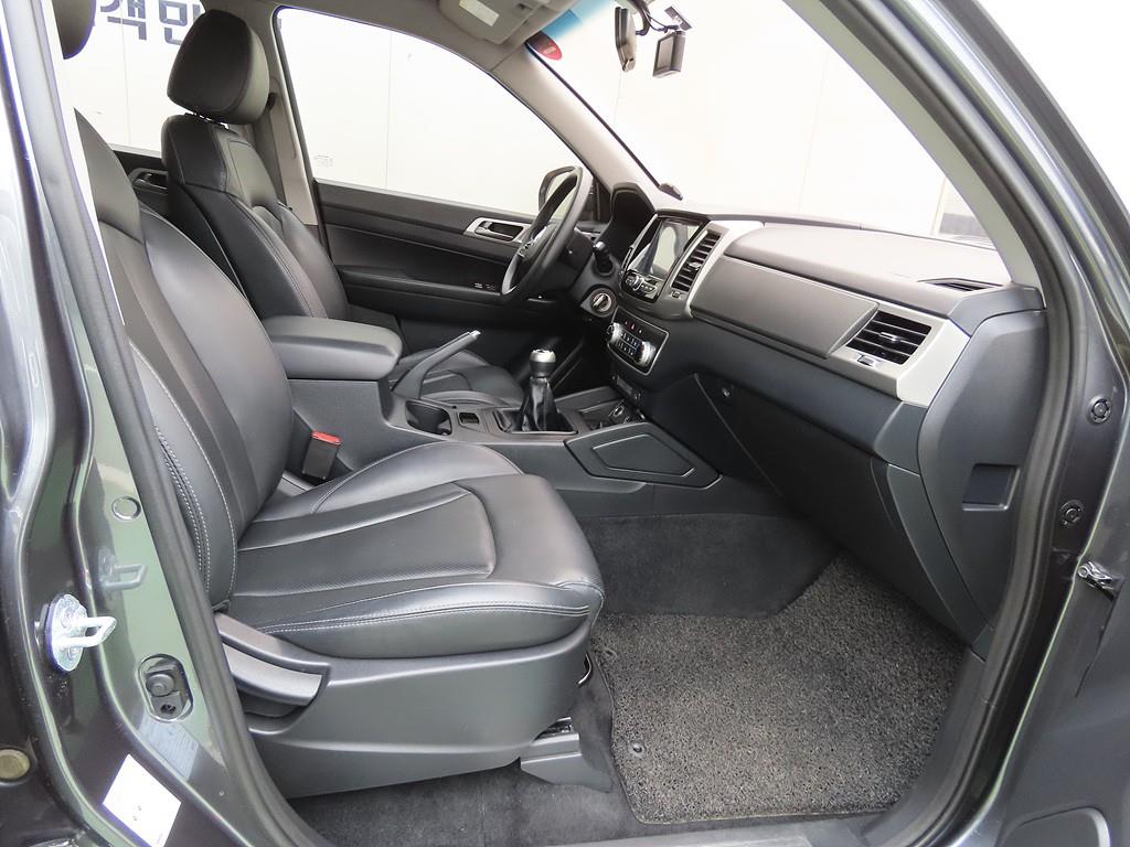 Ssangyong Rexton - Vista 7