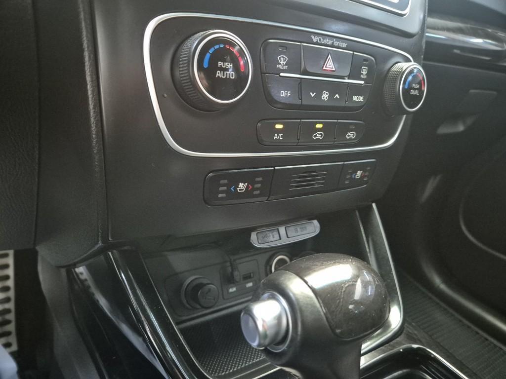KIA Sorento - Vista 11