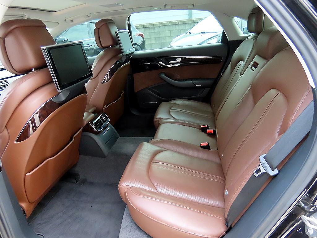 Audi A8 - Vista 6