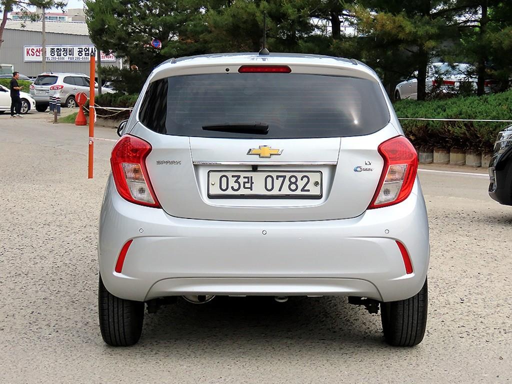 Chevrolet Spark - Vista 4
