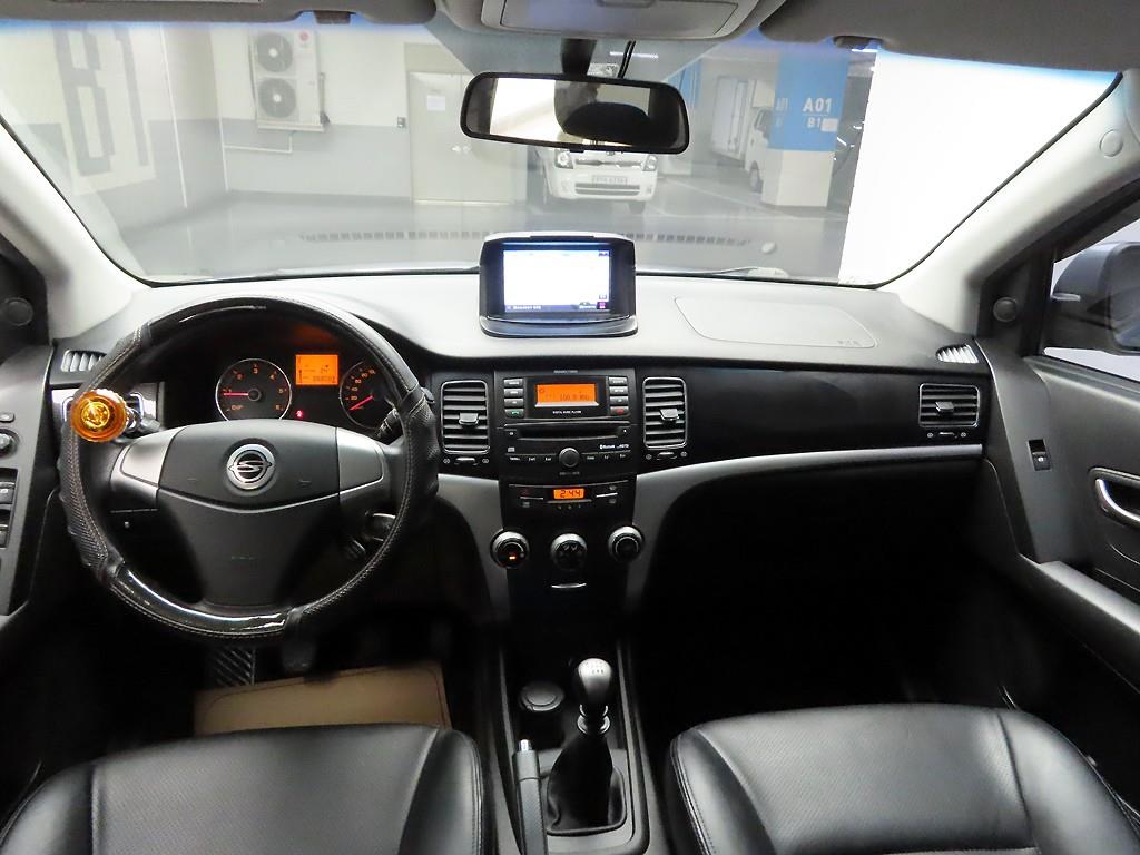Ssangyong Korando - Vista 6