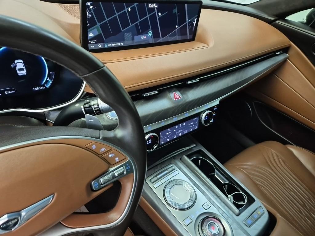 Genesis G80 - Vista 10