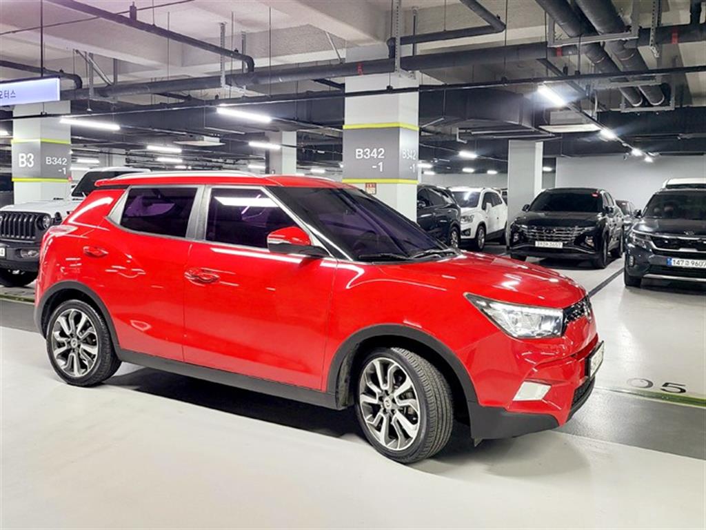 Ssangyong Tivoli - Vista 7