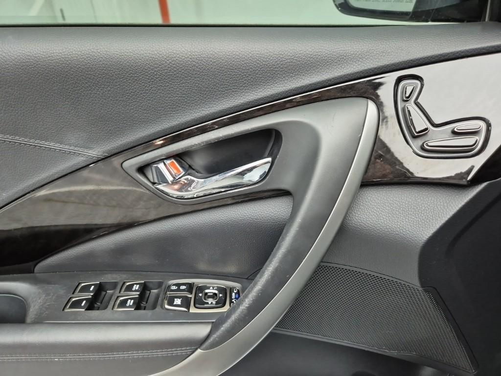 HYUNDAI Grandeur 2011 Negro - Importación desde Corea - HF Imports Iquique - Foto 18