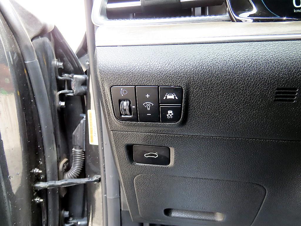KIA K5 - Vista 12