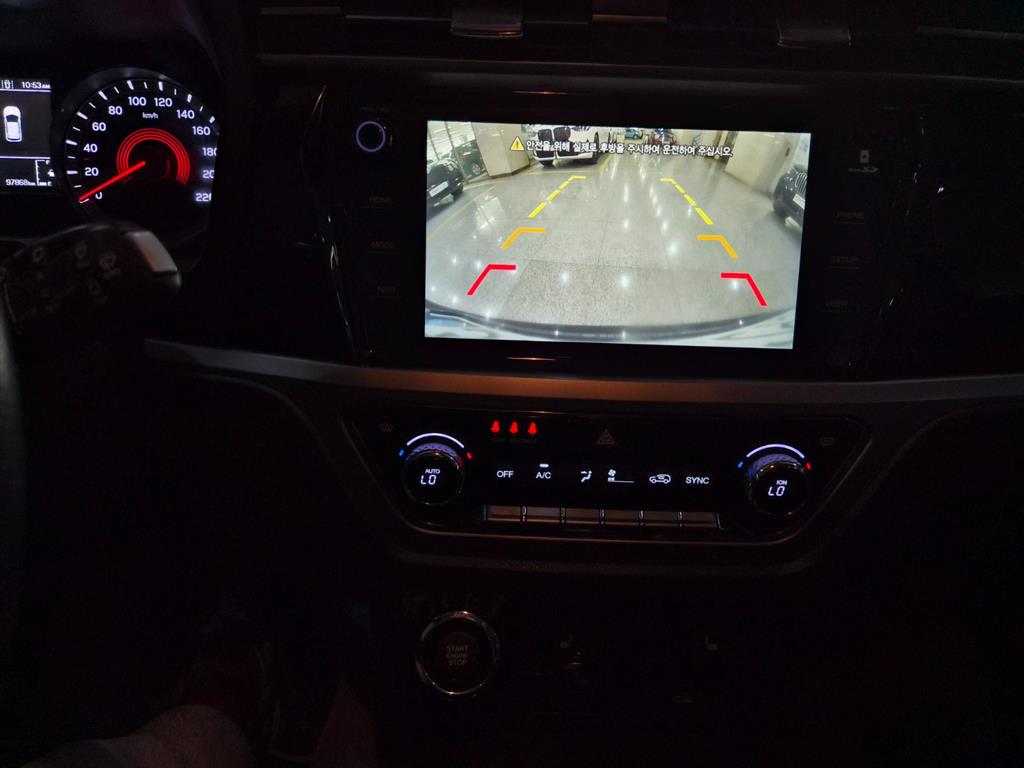 Ssangyong Korando - Vista 11