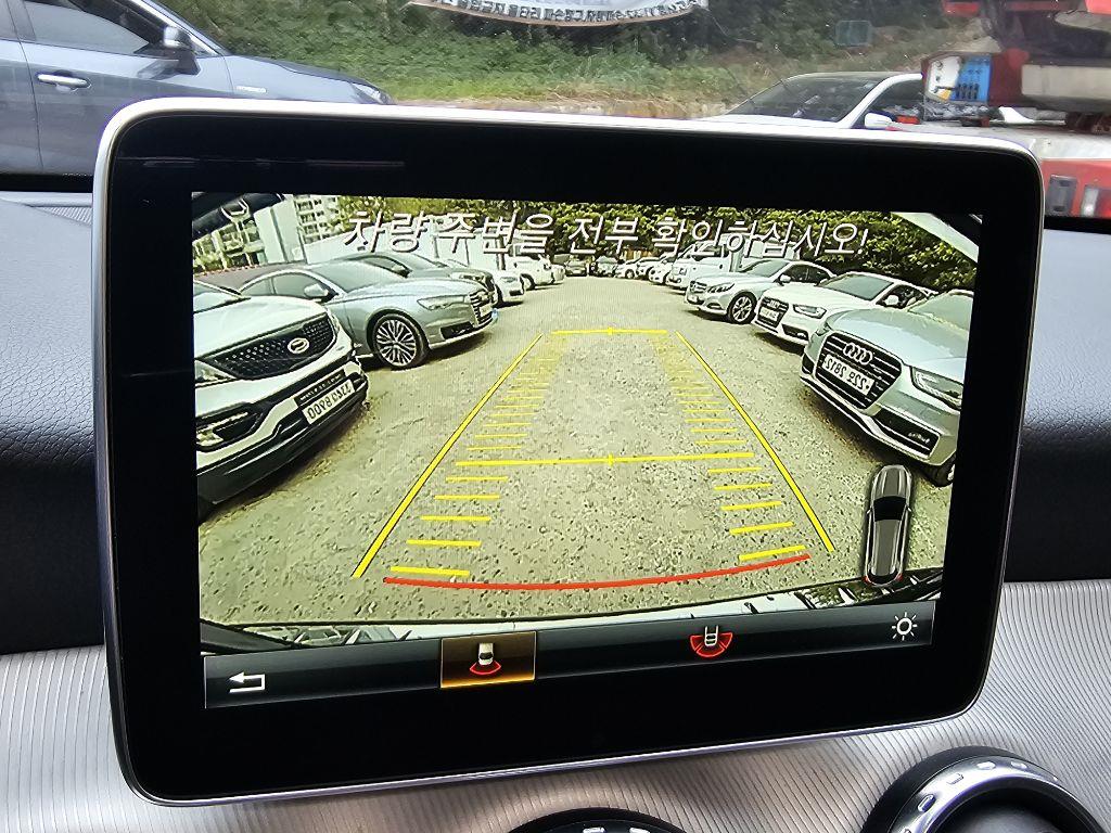 Mercedes Benz GLA Class 2016 Negro - Importación desde Corea - HF Imports Iquique - Foto 13