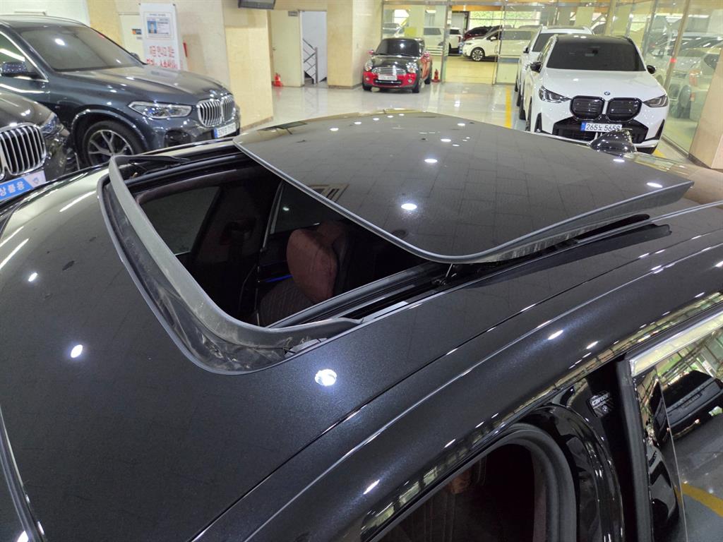 BMW 7 Series 2016 Negro - Importación desde Corea - HF Imports Iquique - Foto 13