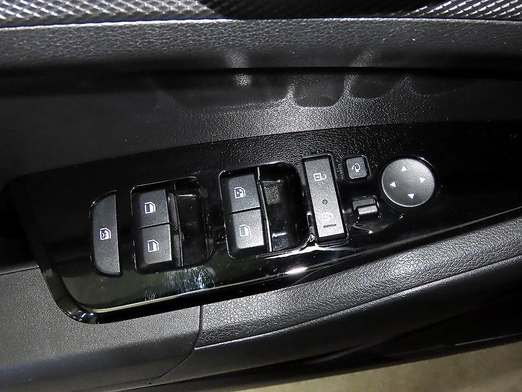 KIA Sportage 2024 Negro - Importación desde Corea - HF Imports Iquique - Foto 13