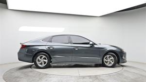 HYUNDAI Sonata - Vista 8