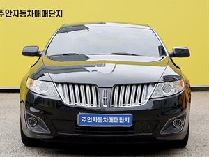 Lincoln MKS - Vista 2