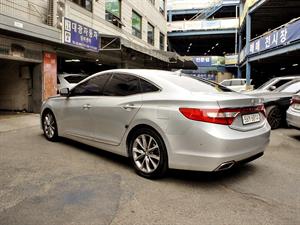 HYUNDAI Grandeur - Vista 8