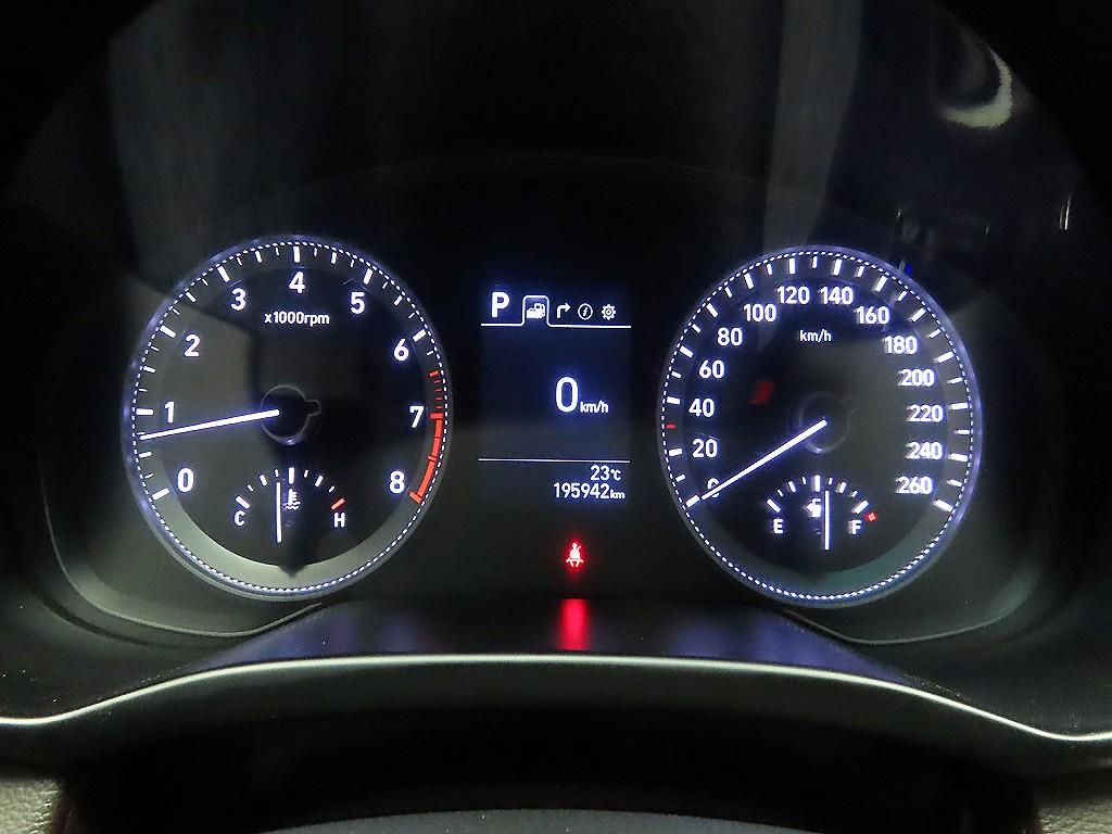 HYUNDAI Grandeur - Vista 6