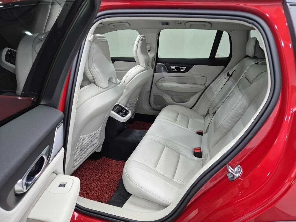 Volvo V60 - Vista 12