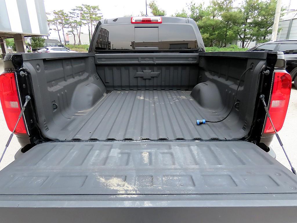 Chevrolet ?Colorado 2022 Negro - Importación desde Corea - HF Imports Iquique - Foto 18