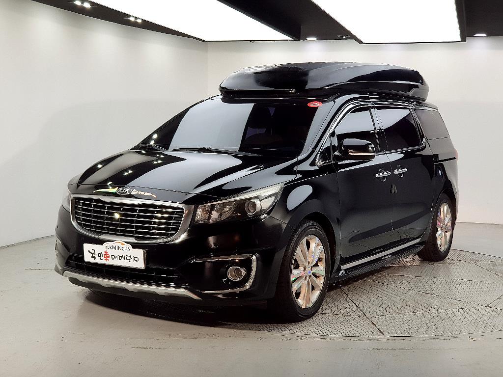 KIA Carnival 2016 Negro - Importación desde Corea - HF Imports Iquique - Foto 1