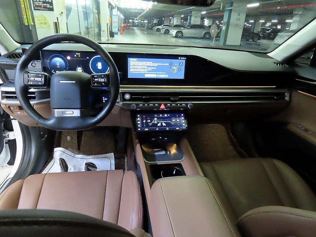 HYUNDAI Grandeur - Vista 10