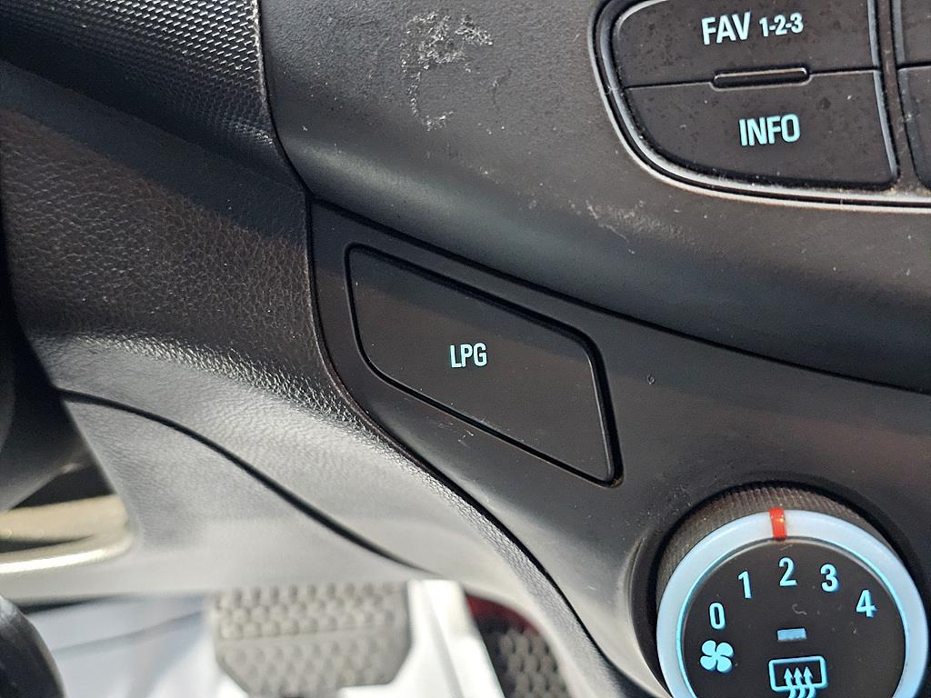 Chevrolet Spark 2013 Blanco - Importación desde Corea - HF Imports Iquique - Foto 17