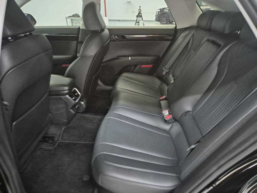 HYUNDAI Grandeur - Vista 12