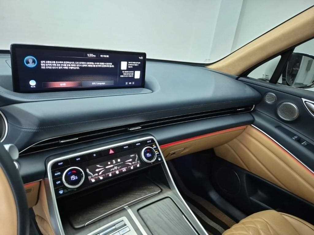 Genesis GV80 - Vista 10