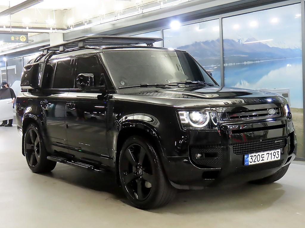 Land Rover Defender 2023 Negro - Importación desde Corea - HF Imports Iquique - Foto 1