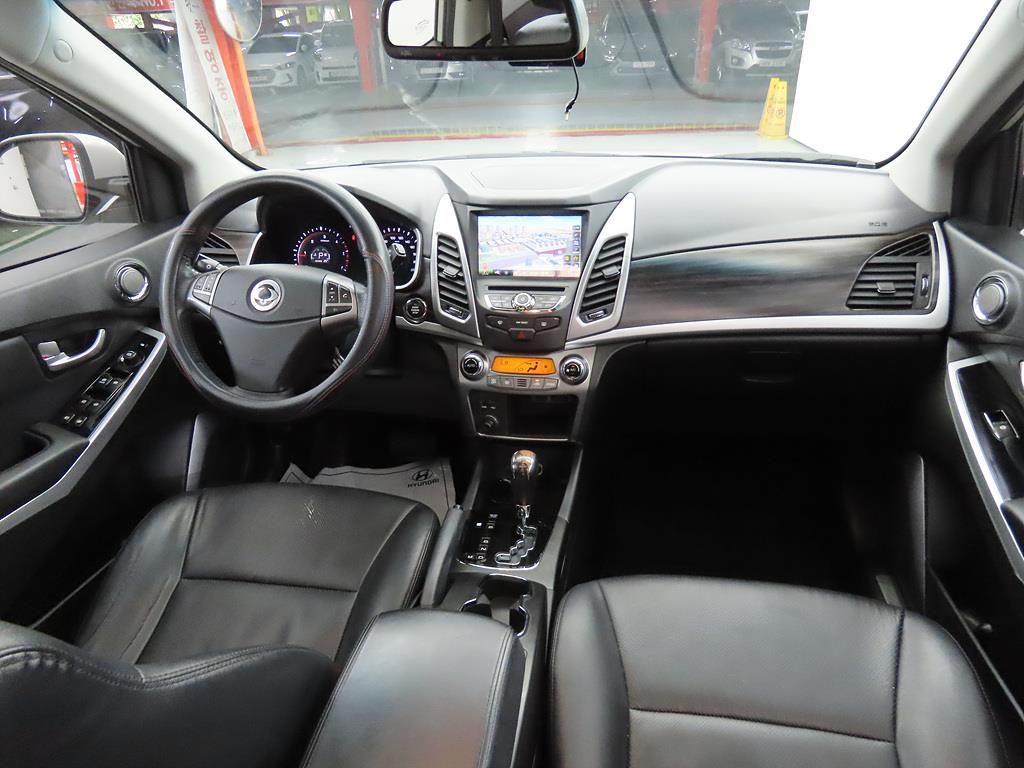 Ssangyong Korando - Vista 5