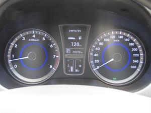 HYUNDAI Grandeur - Vista 10