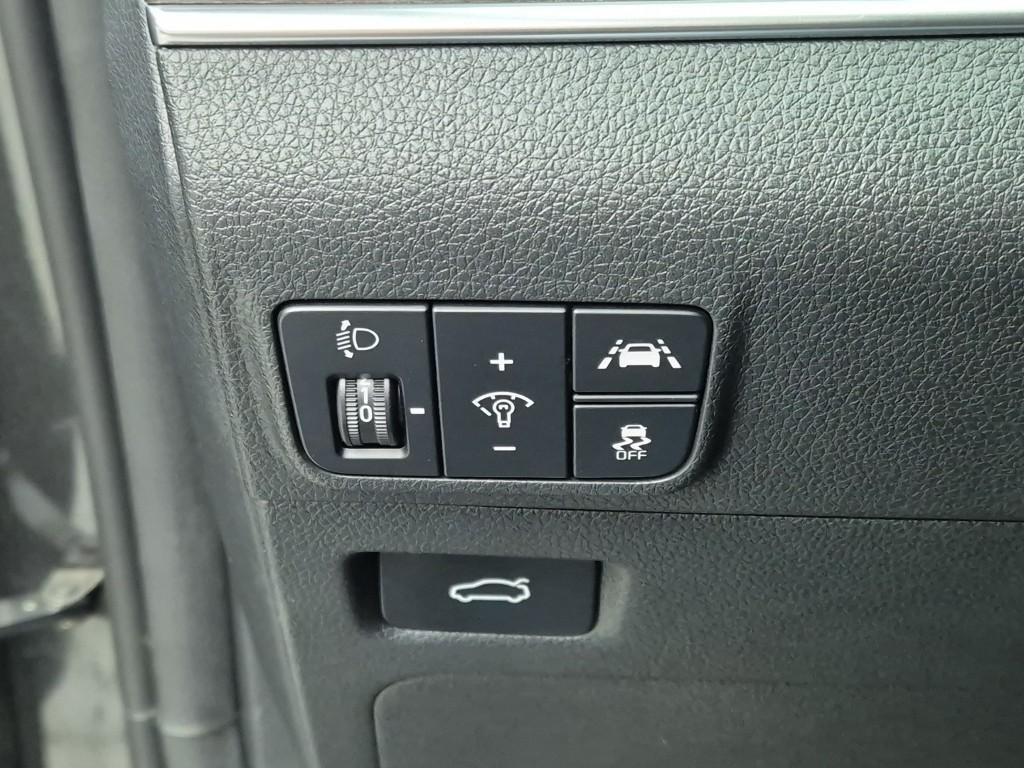 KIA K5 - Vista 5