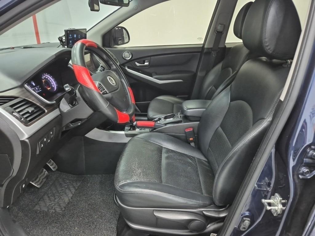 Ssangyong Korando 2016 Azul - Importación desde Corea - HF Imports Iquique - Foto 15