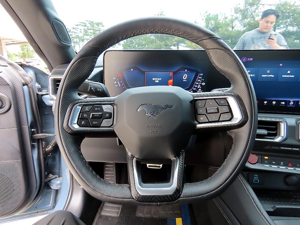 Ford Mustang - Vista 8