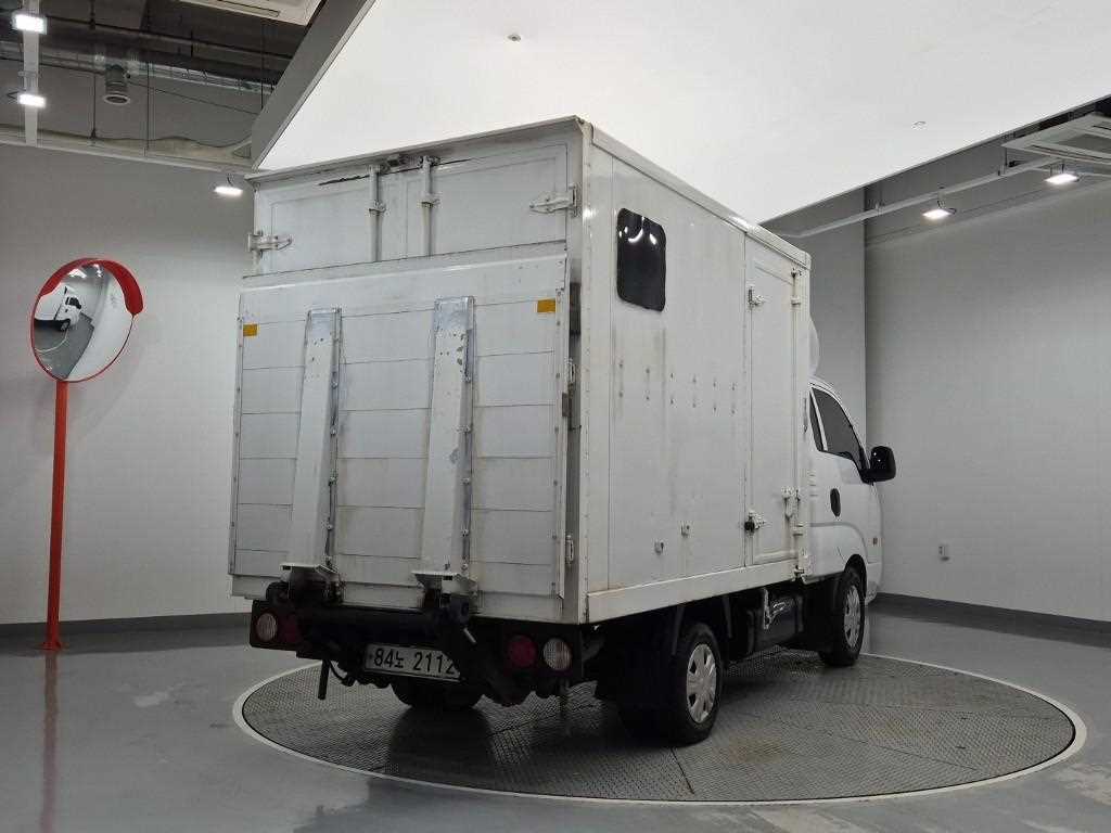 Small Truck Top_Integrated Top Powergate - Vista 3